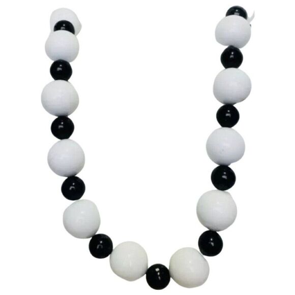 Vintage Crackled Black & White Large And Small Beaded Chunky Summer Necklace - Picture 2 of 5
